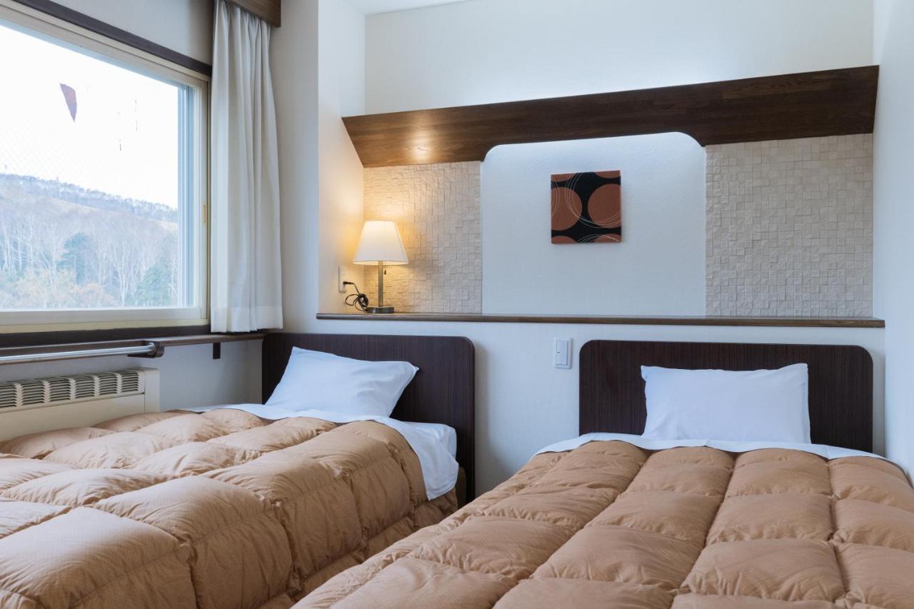 Shiga Kogen Olympic Hotel Yamanouchi  Bagian luar foto